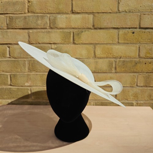 Ivory cream large fascinator - cream,