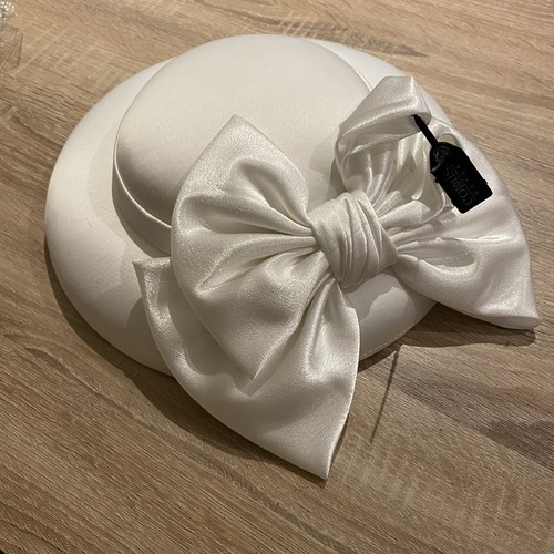 New ivory satin fascinator hat - satin,