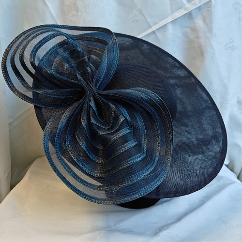 Navy blue bow wide - blue, brim