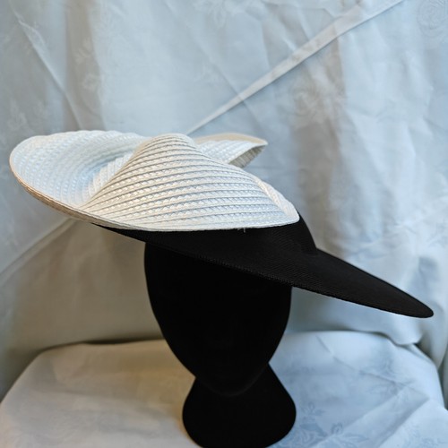 Black white big bow wide - white,