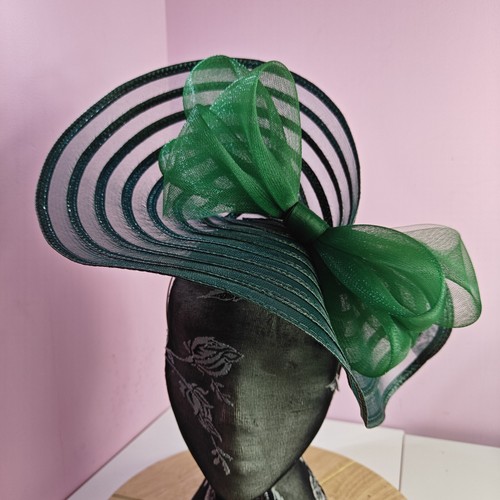 Green bow fascinator millinery - bow,