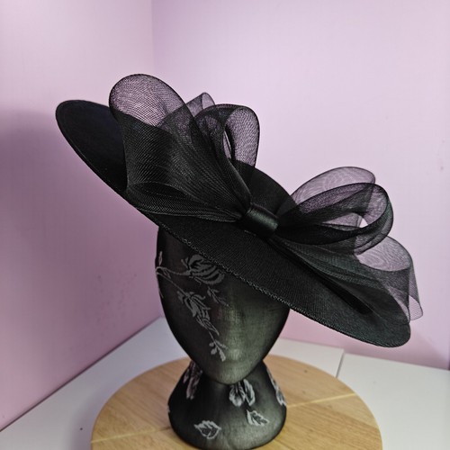 Black large fascinator wedding - black,