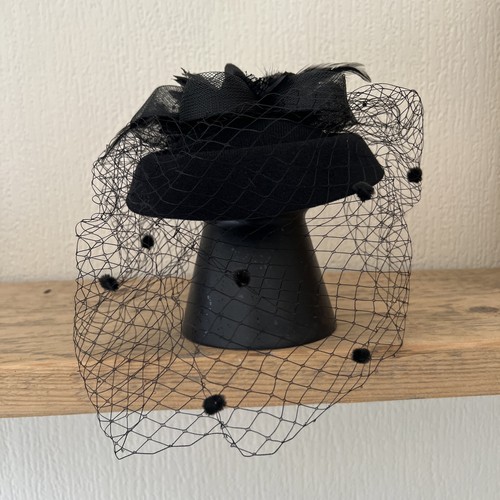 Black pill box hat - pill,