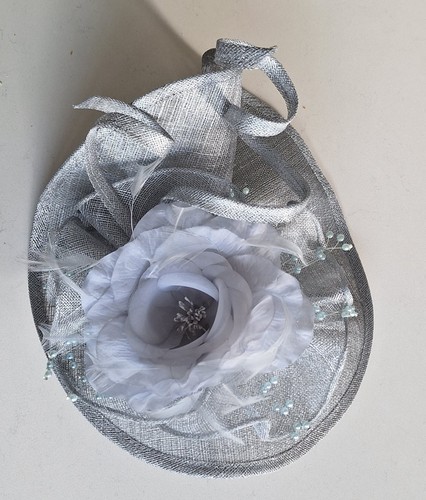 Silver grey hat fascinator - silver,