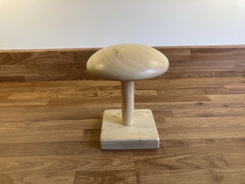 Wooden button hat - wooden,
