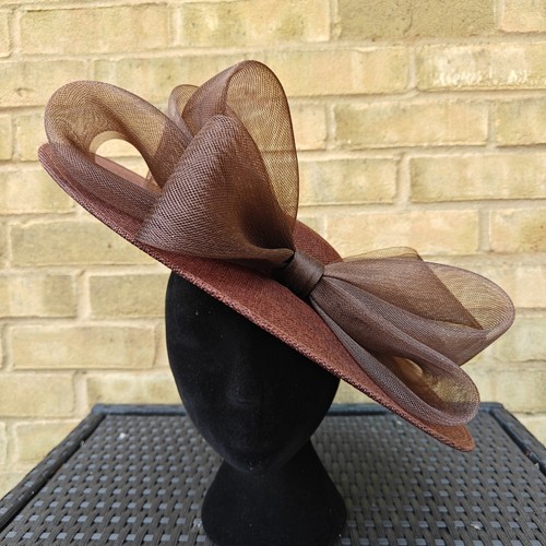 Dark brown large fascinator - large,