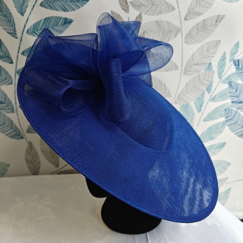Royal blue flower - wide, brim