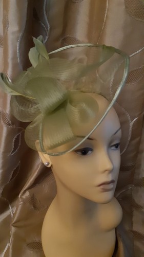 Green fascinator hat - fascinator,
